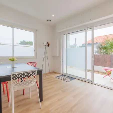 Holiday home Escale Iodee - 5min De La Royan